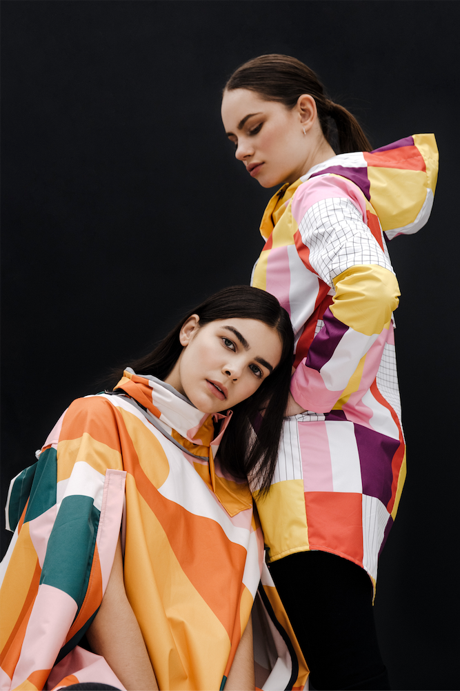 RAINCOAT 90´S (PRE-ORDER)