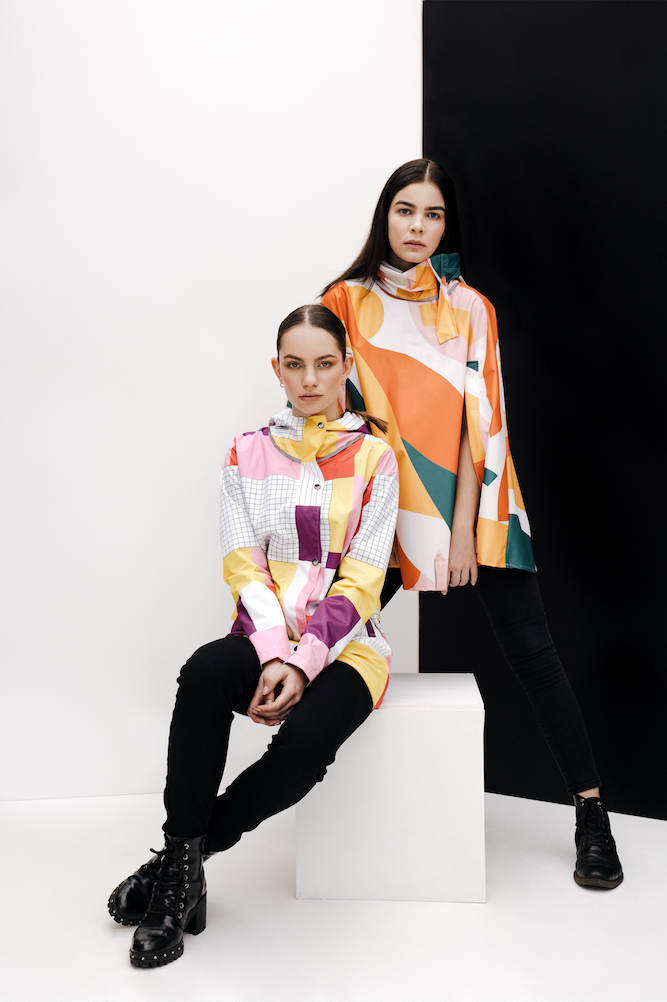 RAINCOAT 90´S (PRE-ORDER)