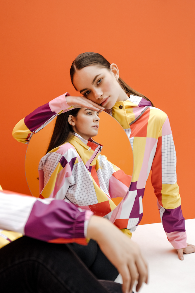 RAINCOAT 90´S (PRE-ORDER)