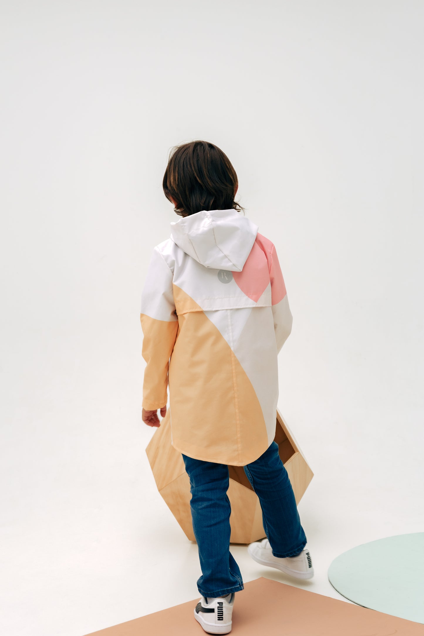 RAINCOAT SUNRISE (PRE-ORDER)