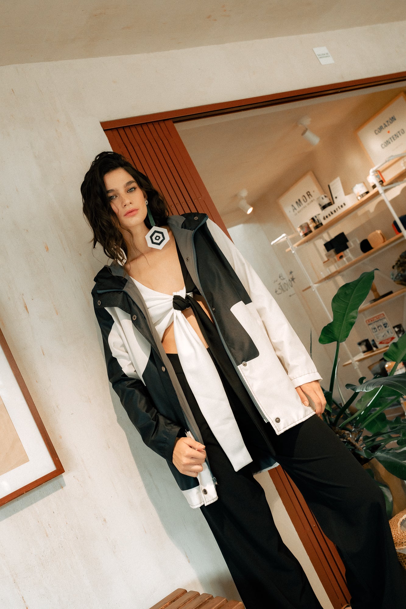 RAINCOAT NOCHE