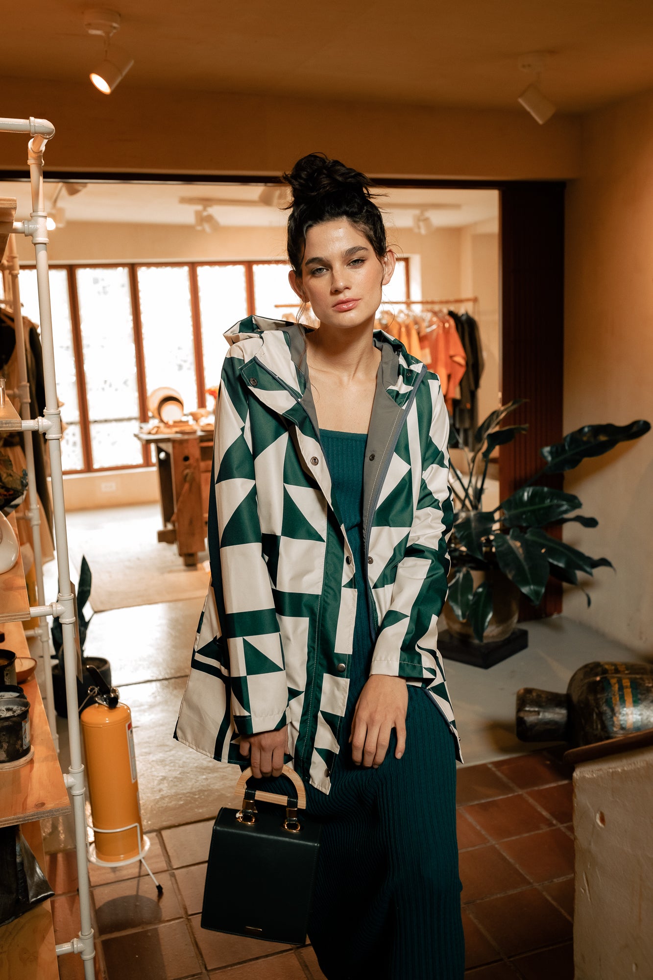 RAINCOAT CASA BLANCA